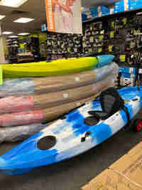 Sale! 10ft Fishing kayaks!  Reg$749 Sale$649 !  Incl.paddle
