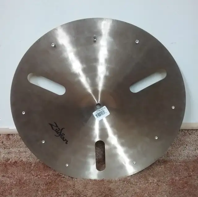 Rare Zildjian Remix cymbals. in Drums & Percussion in St. Catharines - Image 5