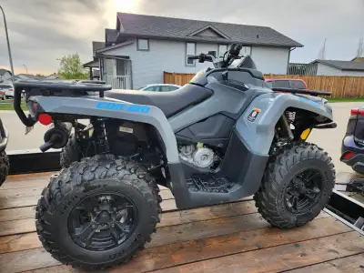 Selling all together or separate Can-am 570 Max year 2019 and Can-am 450 year 2022, Southland Lowboy...