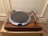 Victor / JVC TT-81 direct drive turntable with Fidelity Research