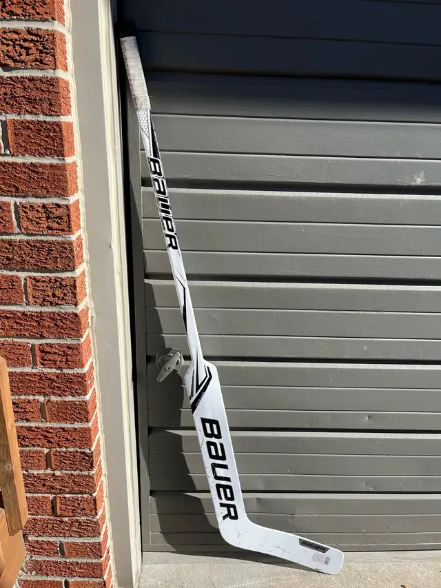 Bauer GSX 23” goalie stick (regular) in Hockey in Oakville / Halton Region - Image 2