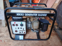 Nikko Generator SG2400