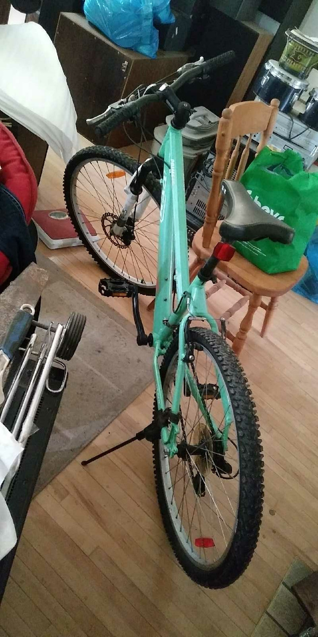 Mountain bike CCM Aluminum 26"tires in Mountain in Strathcona County - Image 2
