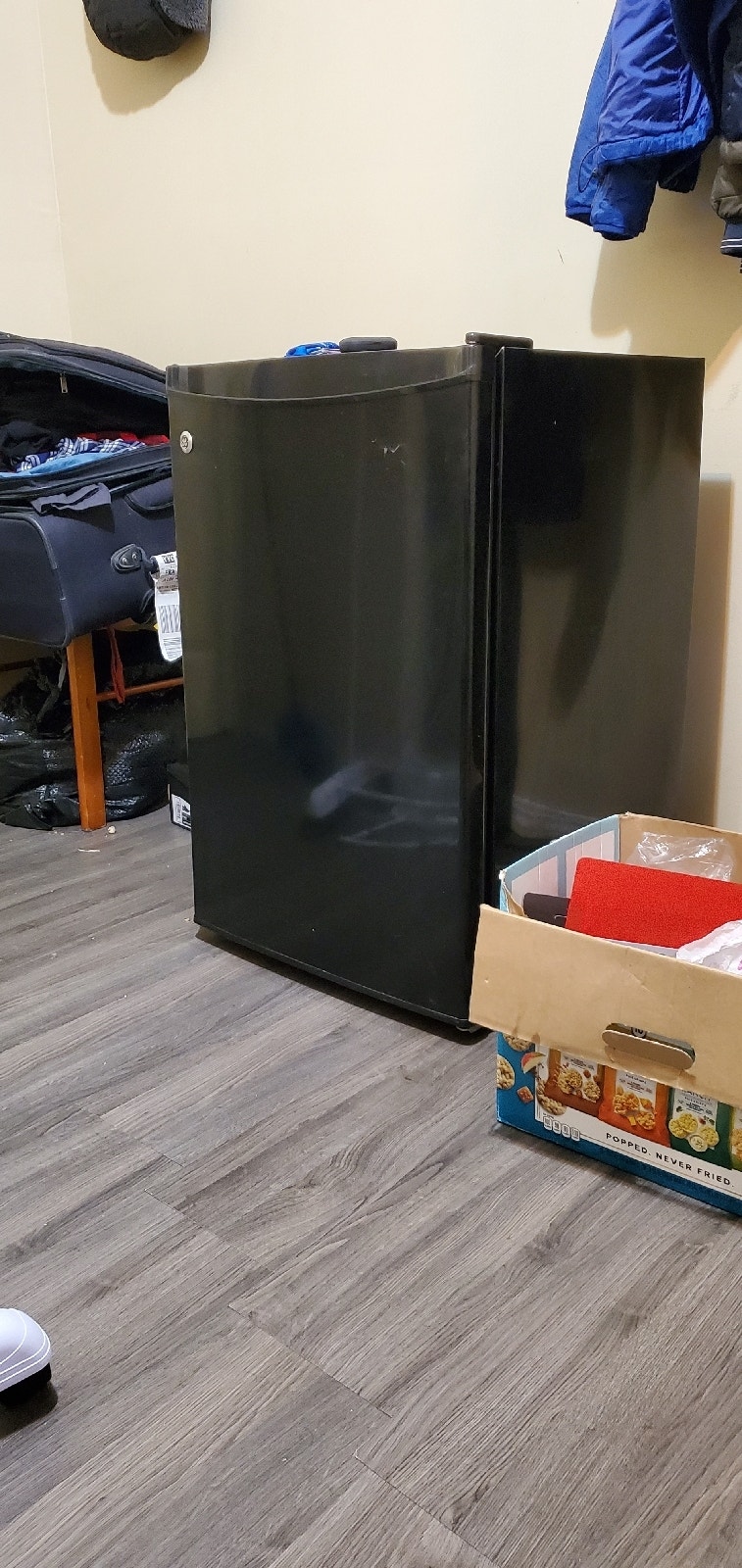 Mini fridge from General electric Refrigerators Calgary Kijiji