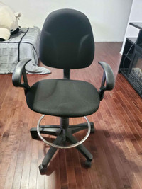 Office/Computer Chair for sale. p/u in NW