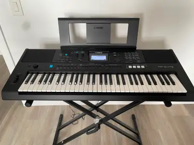 Clavier Yamaha PSR E-473 Support et banc., View more
