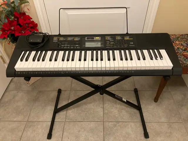 Casio CTK2400 keyboard in Pianos & Keyboards in City of Halifax - Image 4