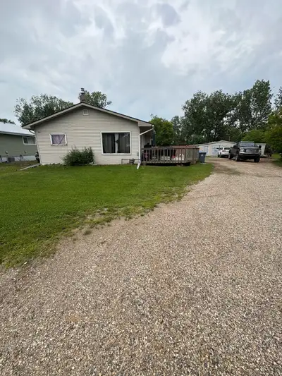 House for sale in midale 2 bedroom 1 bathroom Unfinished basement 1 single car garage on left side D...