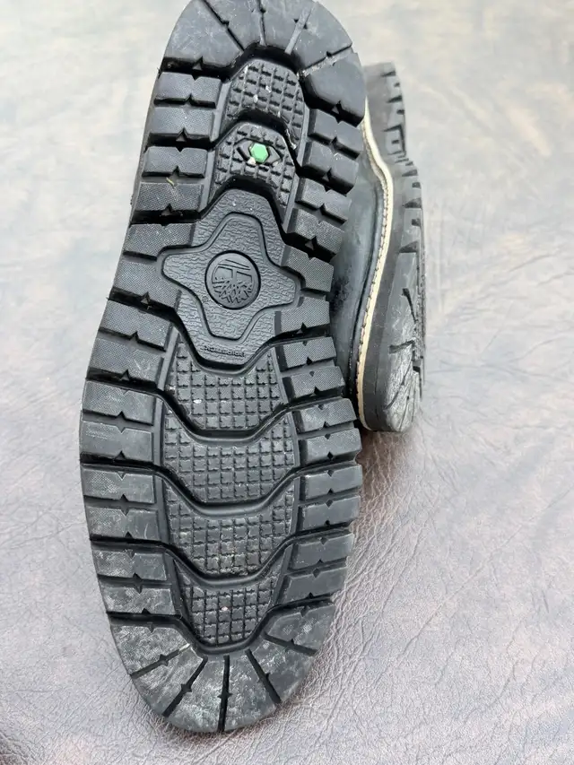 Men’s Timberland Boots in Men's Shoes in Markham / York Region - Image 5