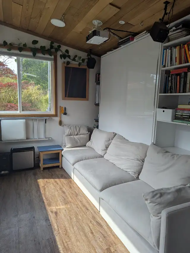 Custom high end tiny house (owner financed) in Houses for Sale in Nanaimo - Image 4