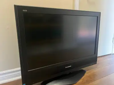 Panasonic 32” Viera TV - perfect condition, View more