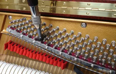 Besoin d’un Technicien Accordeur de piano ? 514-409-0788, View more