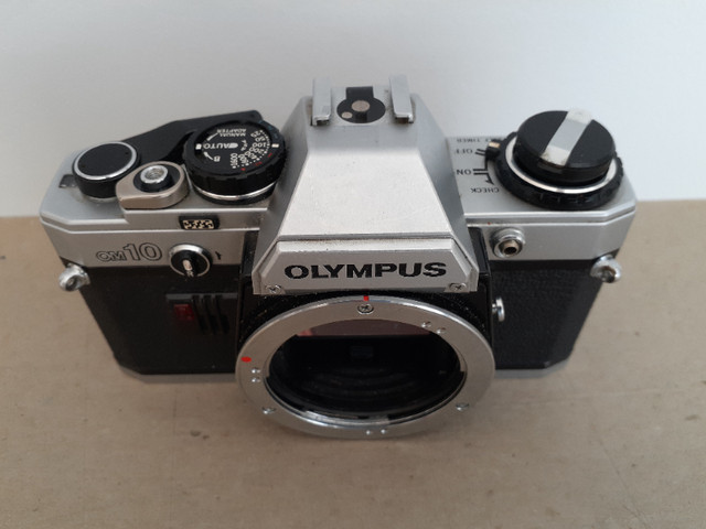 Boîtiers d'appareil 35mm OLYMPUS, PRAKTICA Film Bodies dans Appareils photo et caméras  à Ville de Montréal