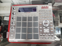 Akai Professional MPC Studio Music Production Controller- Silver