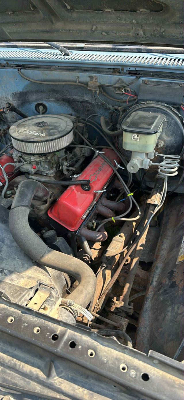 1993 Chevy Truck in Cars & Trucks in Regina - Image 4