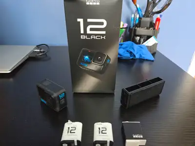 GoPro Hero 12 Black 3 batteries Enduro triple chargeur et boite., View more