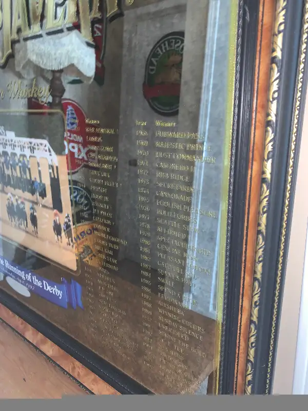 Vintage Huge Kentucky Tavern Bourbon Whiskey mirror sign Mint in Arts & Collectibles in Calgary - Image 7