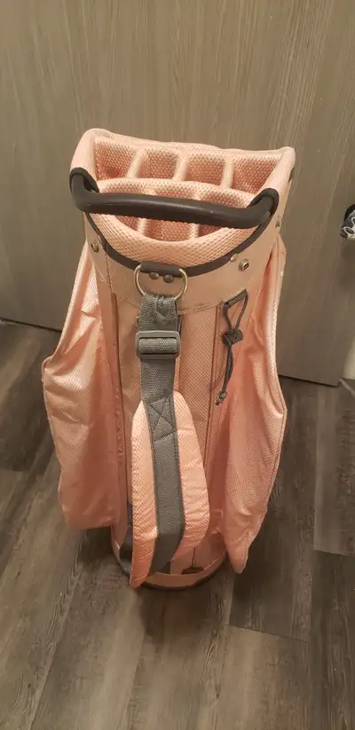 Man's golf bag with ping iron 4 pcs $100 . Women's golf bag $40