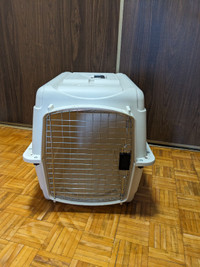 LARGE DOG CRATE/KENNEL $65