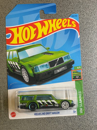 Hot wheels Volvo 240 drift wagon Green