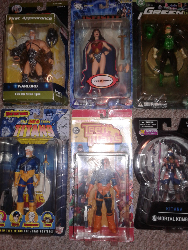 Dc superheroes figures from dc direct wonder woman in Toys & Games in City of Halifax