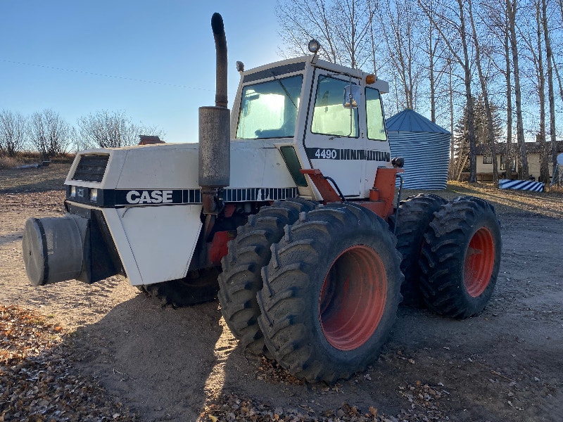 Case tractor Farming Equipment Regina Kijiji
