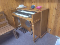 Electric Piano Organ / Synthesizer Heintzman & Co charity sale
