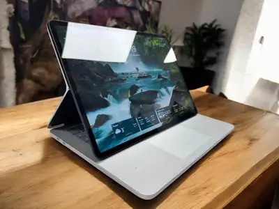 Microsoft Surface Studio Laptop – 14" Touch / i7-11th Gen / 32GB, View more