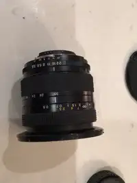 Tokina 35 mm lens