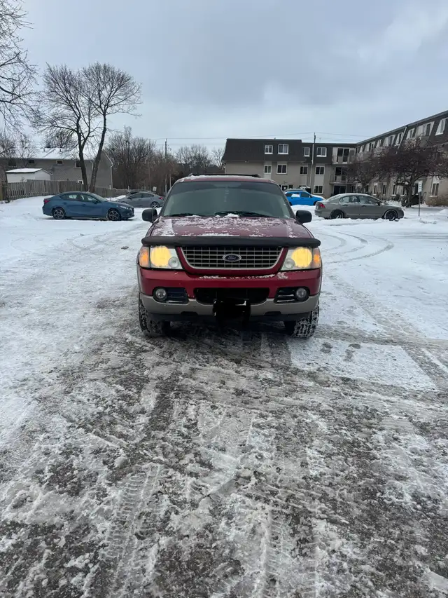 Ford Explorer 4WD