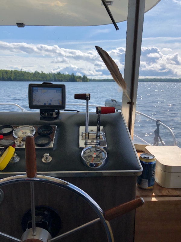 35' Kingscraft houseboat Powerboats & Motorboats Kenora Kijiji
