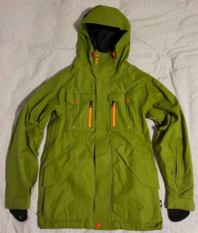 Men's Ski Jacket - Size Small in Men's in Calgary - Image 2