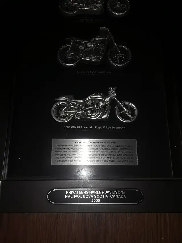 Harley Davidson display case in Other in City of Halifax - Image 3