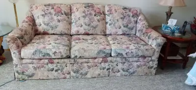 Sofa, Chesterfield, View more