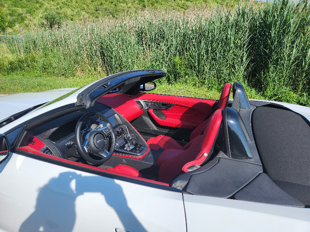 2021 Jaguar F-Type P300 Convertible One Owner Still Warranty in Cars & Trucks in Oshawa / Durham Region - Image 3