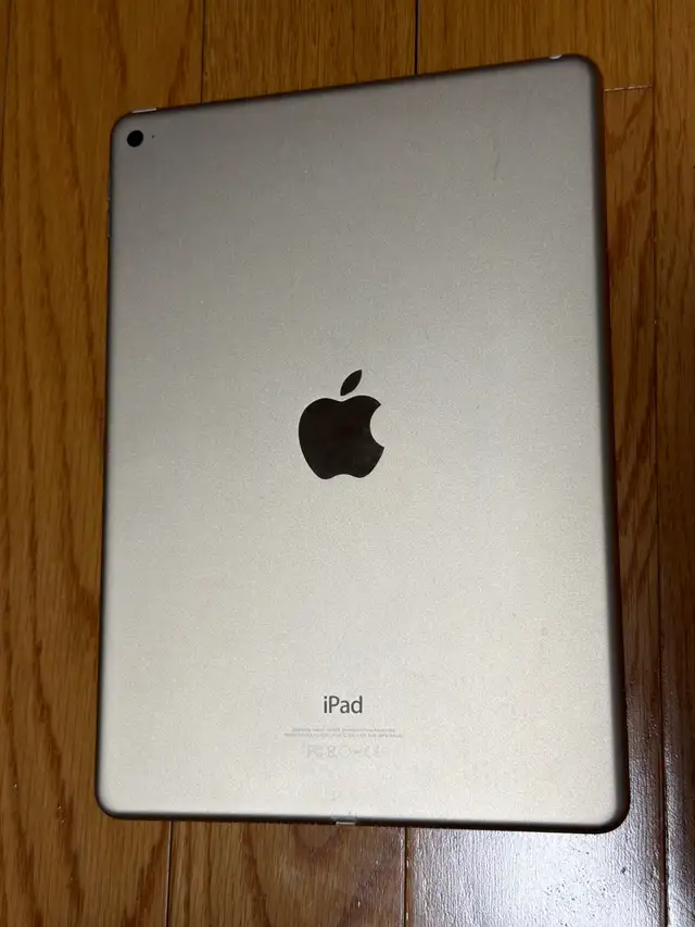 ipad air 2 32g wifi mint in iPads & Tablets in Oakville / Halton Region - Image 3