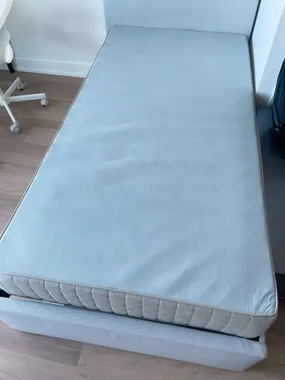 Pick up only,thanks