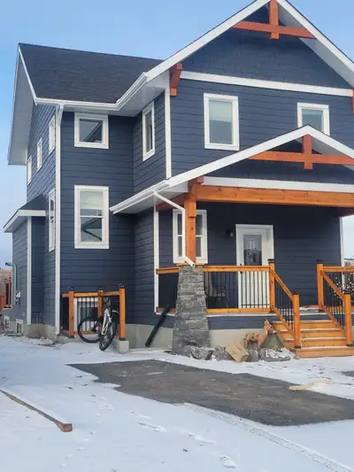 Rent‑to‑Own Home – For Buyers Selling Their Home – $900,000 Fixed Price Home available through a 12‑...