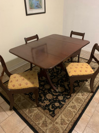 Duncan Fyfe table and 4 chairs