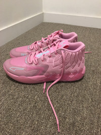 Lamelo Ball MB.01 Pink Blossom Worn 3 times Indoor Come With Box