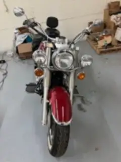 Great Condition. A classic cruiser aesthetic featuring a round headlight with chrome housing, a tear...