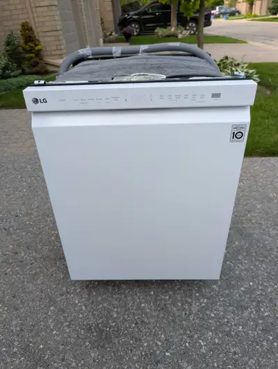 LG Dishwasher (like new), View more