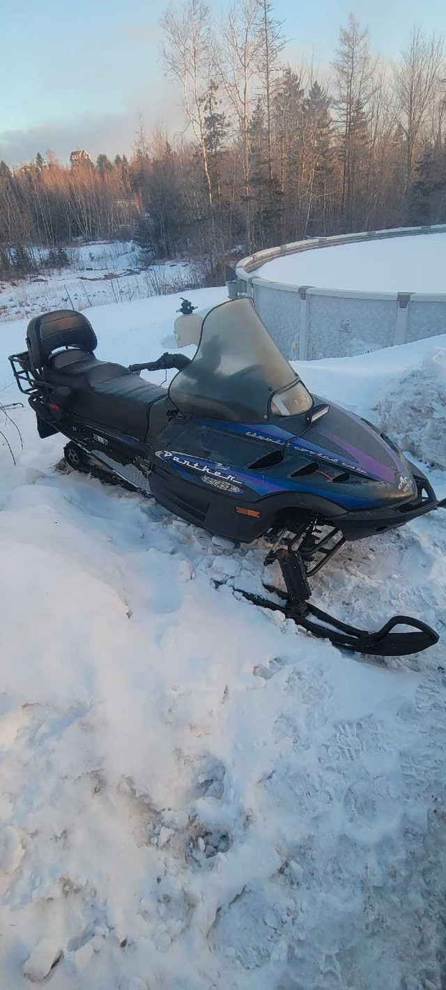 Arctic cat panther 550 in Snowmobiles in Bedford - Image 2