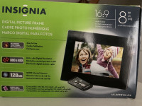 Insignia 8” Digital Picture Frame
