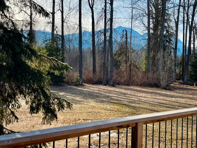 4 bed, 2 bath room House for sale in Smithers in Houses for Sale in Smithers - Image 7