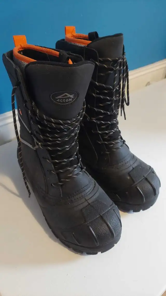 bottes de travail in Men's Shoes in Saint-Jean-sur-Richelieu - Image 3
