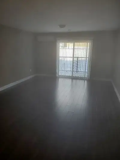 2bed 1bath apartment unit coming available in February. Move in date is February 3rd. Electricity, h...