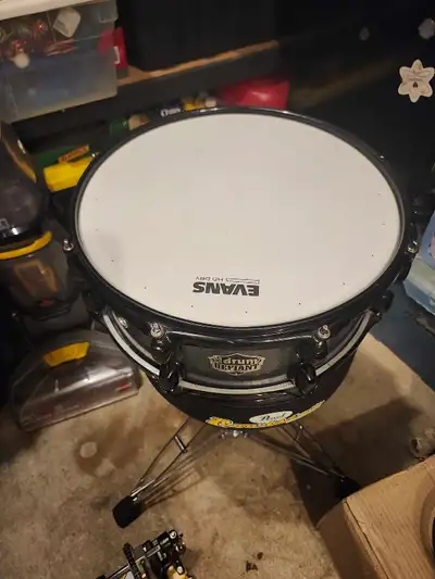 ddrum Defiant 14" snare drum in excellent condition., View more