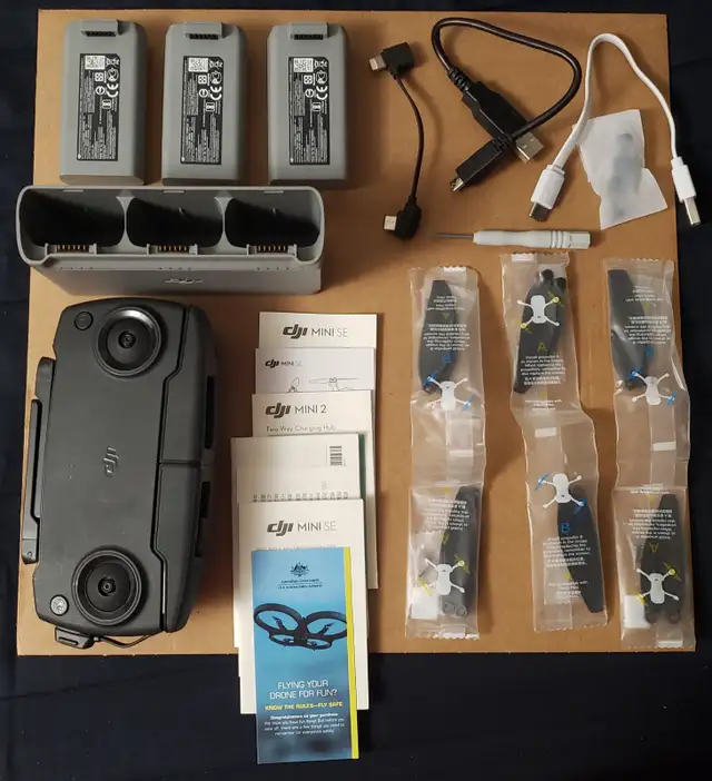 dji mini SE drone kit in new condition in General Electronics in Hamilton - Image 5