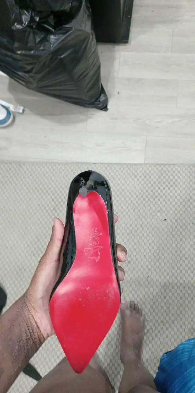 Christian Louboutin shoes in Women's - Shoes in Oshawa / Durham Region - Image 3